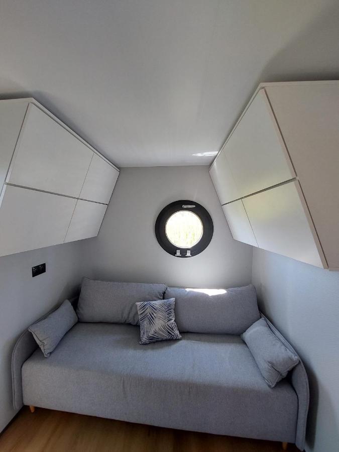 ホテル Houseboat Gudowo エクステリア 写真