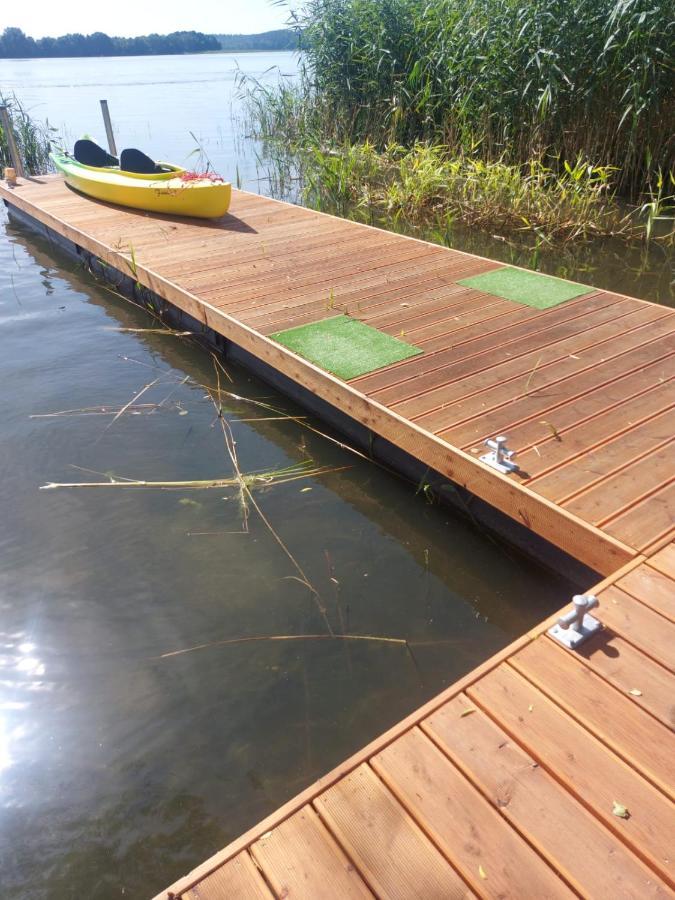 ホテル Houseboat Gudowo エクステリア 写真